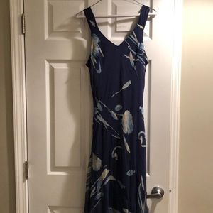 Blue slim to flowing dress